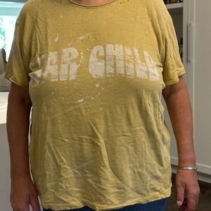 Magnolia Pearl Beige Star Graphic Tee